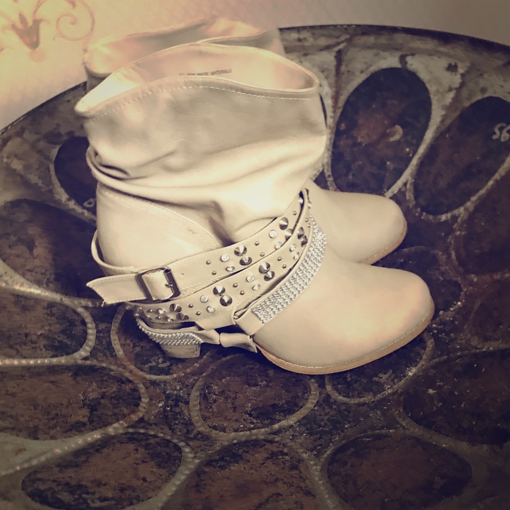 Bling cowgirl boots